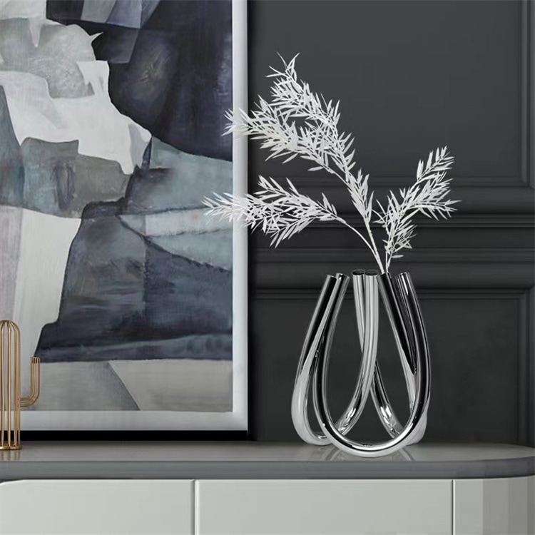 早い者勝ち 卓上装飾品 花瓶 シンプル 装飾品 デザインセンス 卓上振り子 金属花瓶 六穴花器 幾何振り子