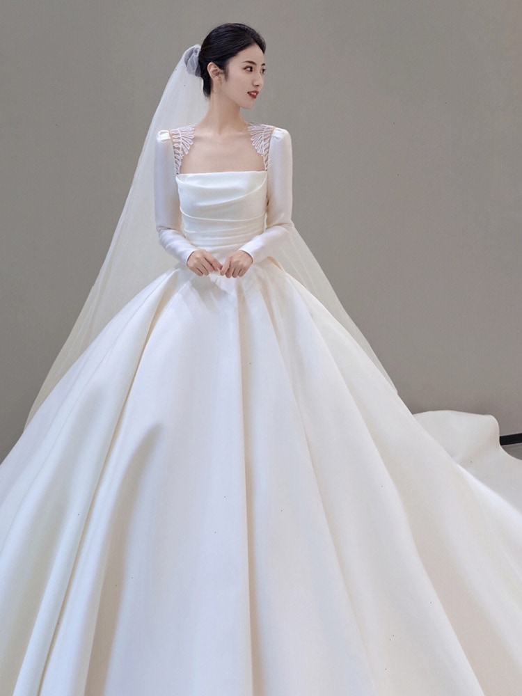 サテンのウェディングドレス2024新婦の主糸フランスの軽復古長袖高級重工の尾引き小柄