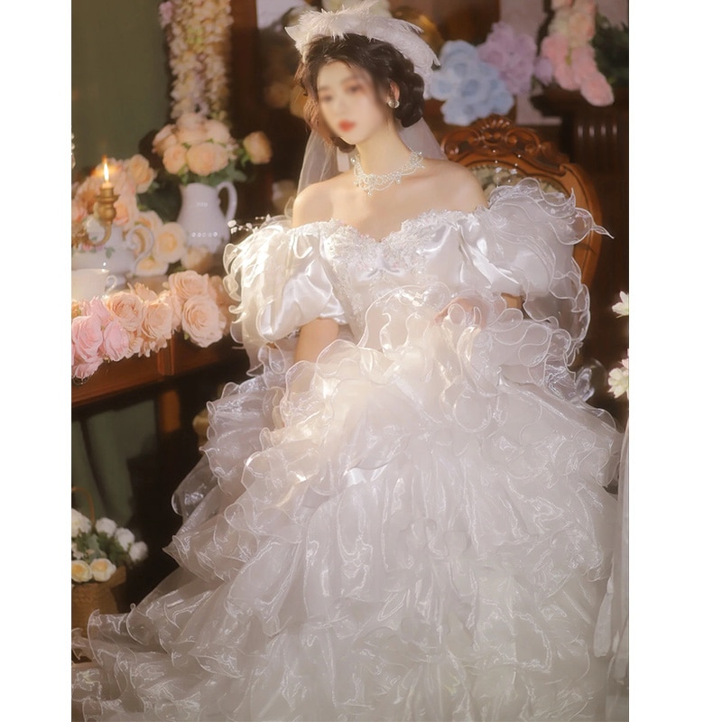 軽いウェディングドレス 2024 新しいのお出かけドレス成人式プリンセスドレスレトロフォトスタジオ旅行写真