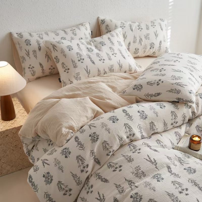 新しいスプリング製品クラスaオールコットン3層糸4ピースキルトカバーベッドベッドシート牧歌的なスタイルピュアコットンドーミトリー3ピースセットの寝具