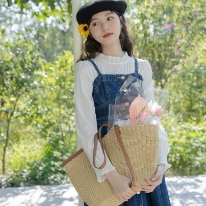 サロペット ジャンパースカート 襟なし フレア デザイン ボタン 美ライン ニュアンス スリット レイヤード ハイウエスト ポケット デニム スタイルアップ ロマンチック かわいい 大人可愛い