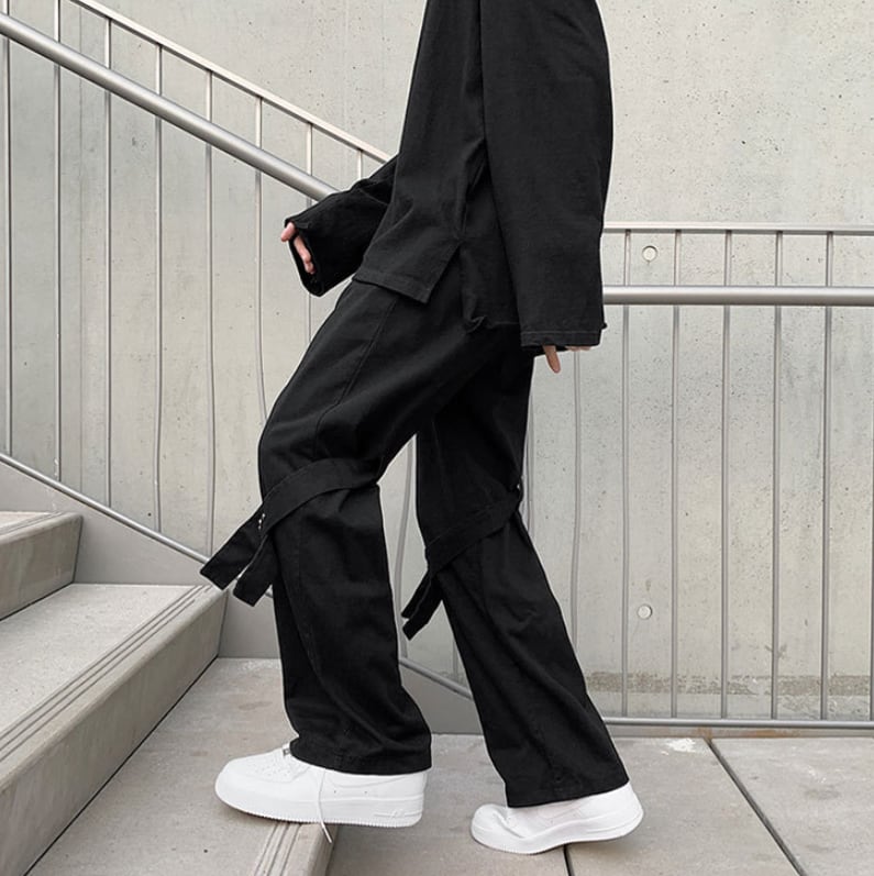 ボトムス パンツ ズボン チノパンツ ストレートパンツ フルレングス ストレート 綿 カジュアル 個性的 無地 ワンポイント 春 夏 秋 冬 オールシーズン シーズンレス 10代 20代 30代 40