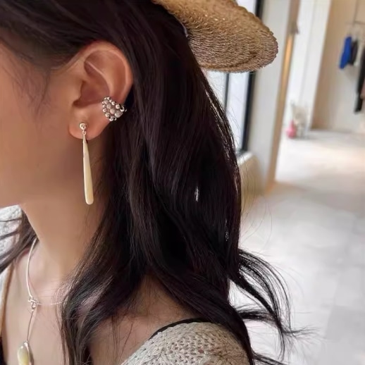 レディース ピアス 天然石 木目石 かわいい 大人可愛い きれいめ シンプル カジュアル 上品 おしゃれ エキゾチック こなれ感 ラフ ガーリー ルーズ 個性的 エレガント 主役級 存在感 ラブリー