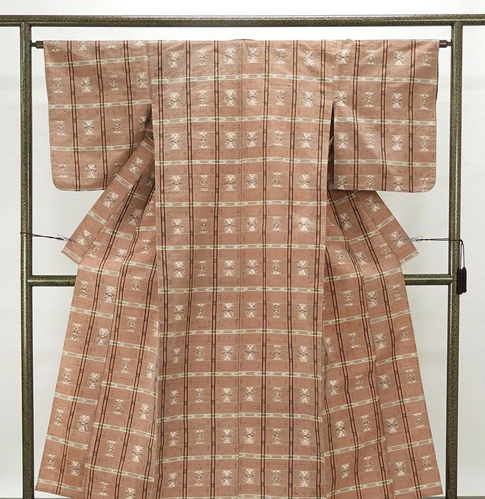 単衣 紬 正絹 格子幾何模様 身丈157cm 裄丈63.5cm 良品 リサイクル 着物 wd0190
