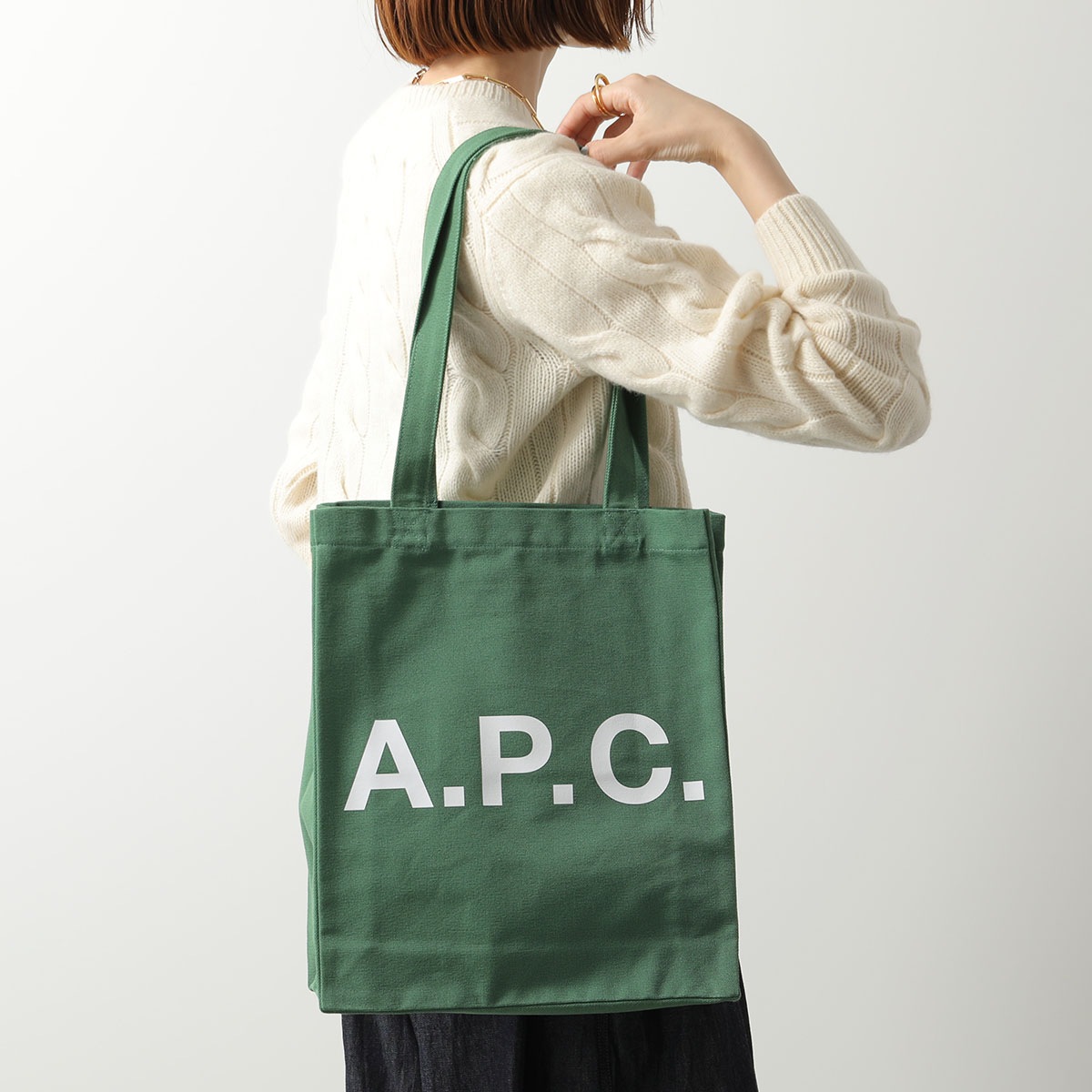APC A.P.C. アーペーセー トートバッグ tote lou COGYX M61442 レディース ロゴ コットンキャンバス 鞄 KAG/VERT-SAPIN