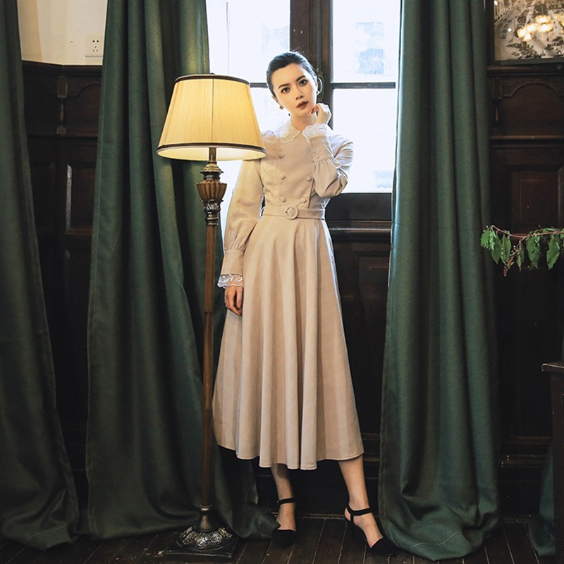 幅広い年齢層の方々に楽しんでいただけるデザインです クラシックスタイル XL M 女優顔のロングワンピース S 襟と手首のレースが上品 デート きちんと感 L オリジナルデザイン かっちり レトロ調