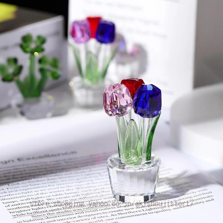 クリスタル フラワー置物 水晶花 オブジェ 枯れない花 造花 チューリップ 花飾り ガラス細工 ガラスの置物 雰囲気作り インテリア 飾り 小物 お祝い デート用