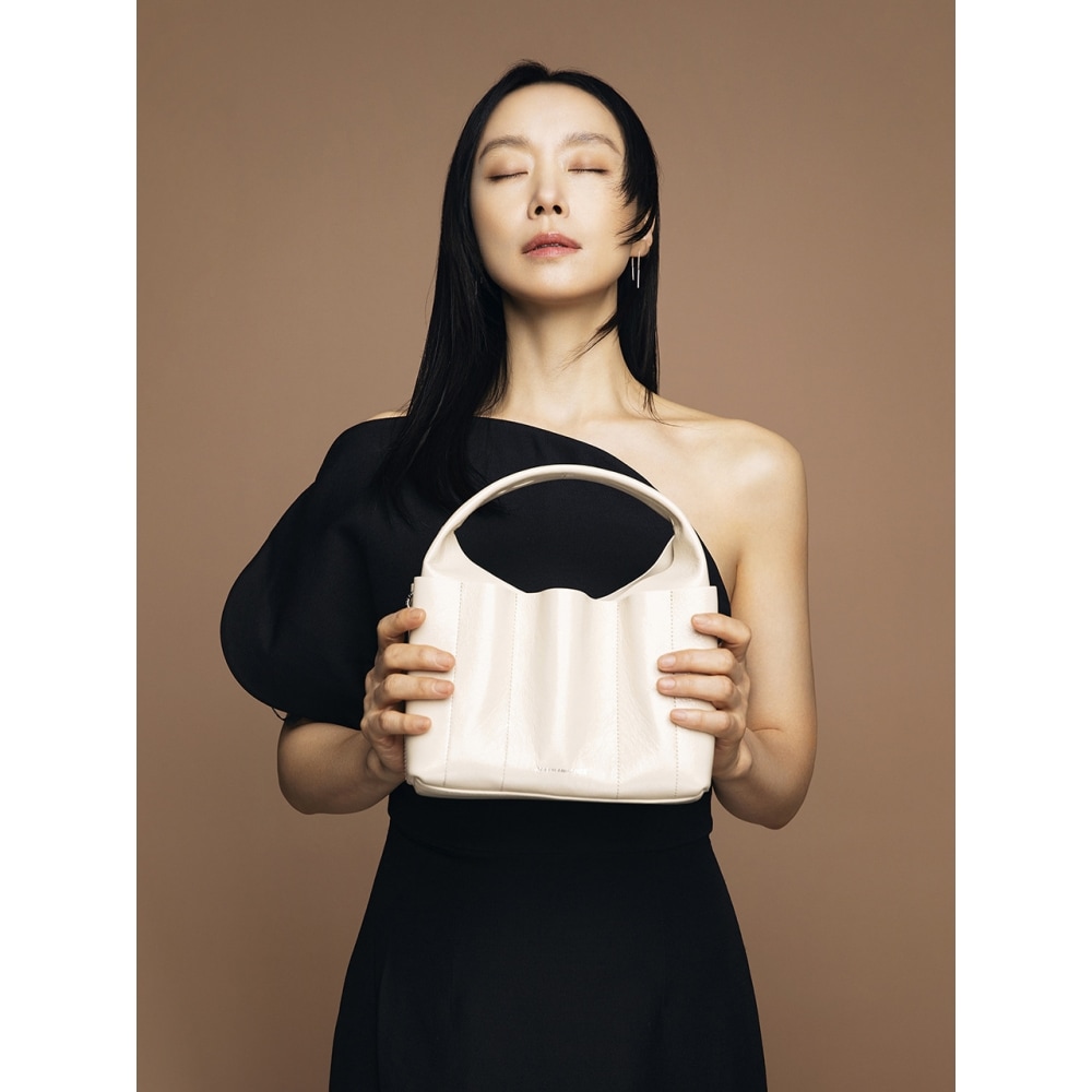 JOSEPH & STACEY フリルトートバッグ タピオカ