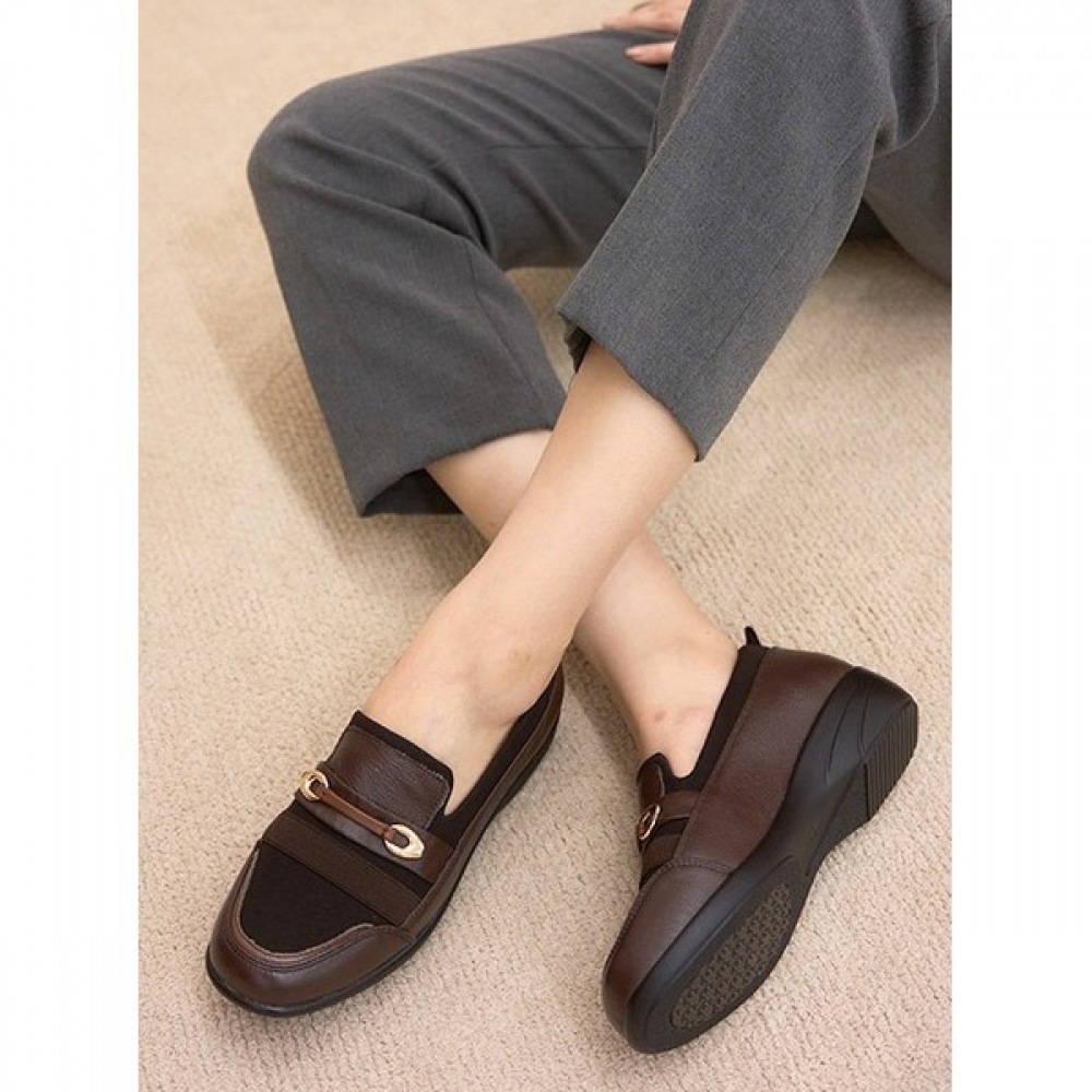 (Ninas Paris) ゴールドリングレザーコンビローファー