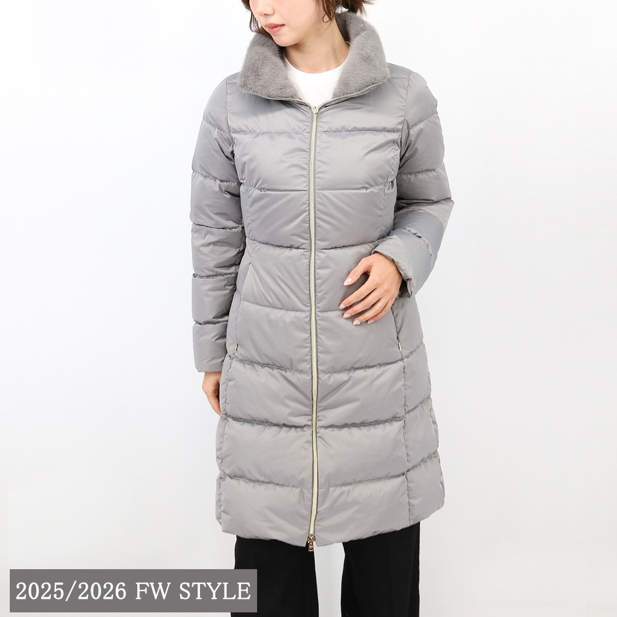 ダウンコート PI002124D 9406/GRIGIO PERLA　ダウンジャケット スタンドカラー フェイクファー ロング丈 サテン レディース アウター グレー ブランド