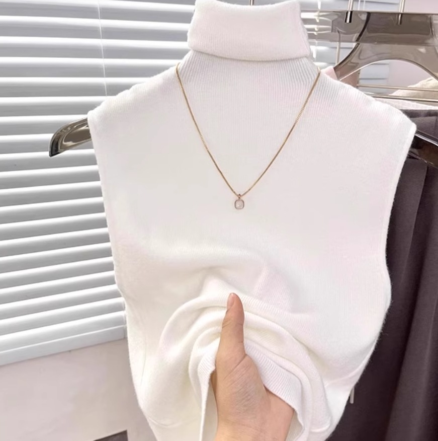ニット セーター ノースリーブ タートルネック ストレート スマート きれいめ シンプル カジュアル 上品 おしゃれ こなれ感 クール モダン 存在感 フォーマル 都会的 ベーシック 無地 謝恩会