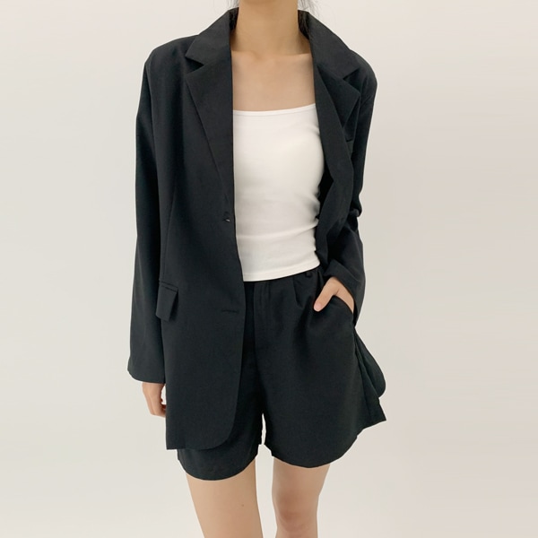 韓国ファッション ブレザー ジャケット ピンタック ショートパンツ ツーピース セット 7,280円