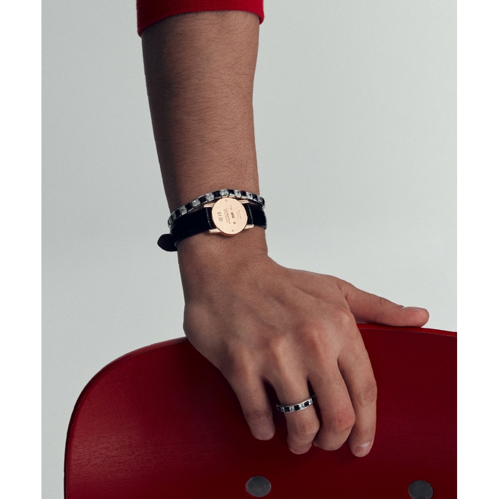 ナンバリング #3954