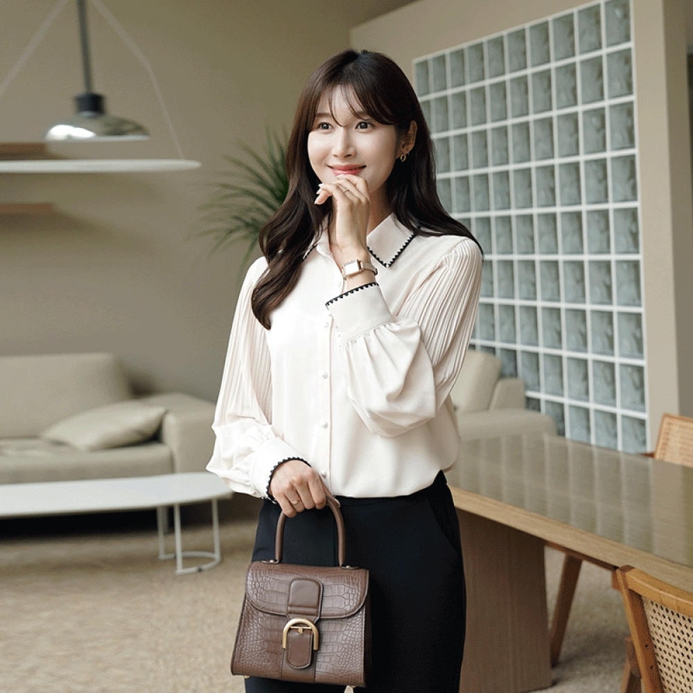 クリック＆ファニーシェリンプリーツブラウス [無料サイズL]