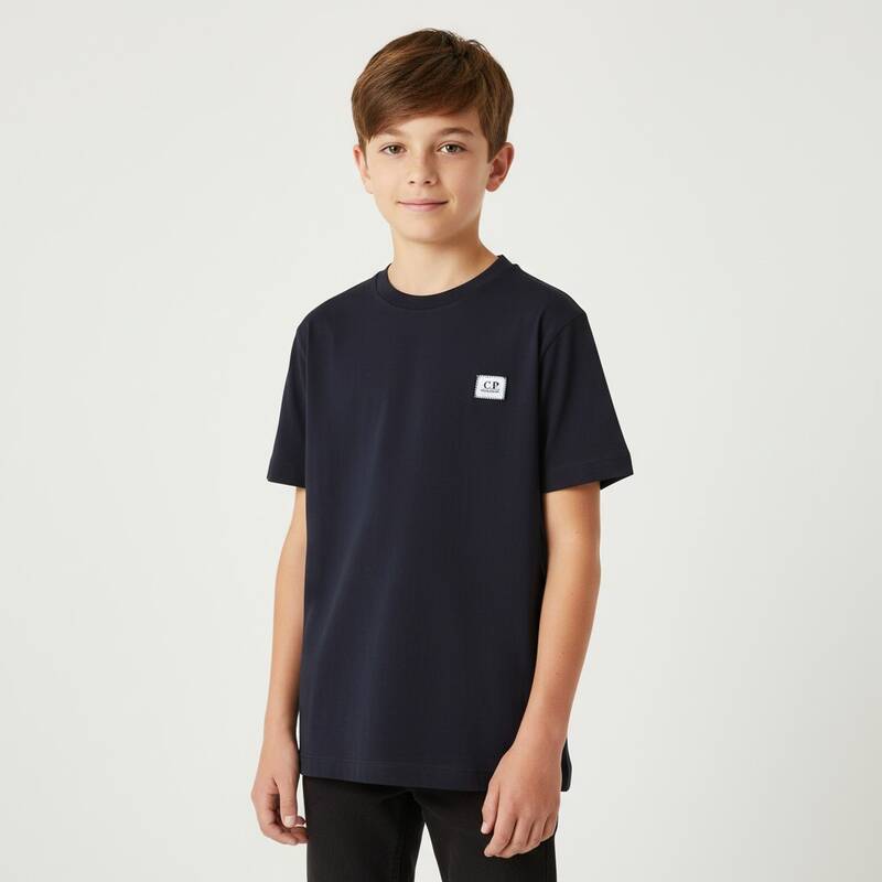 [カード決済で10%オフ] CP COMPANY KIDS 半袖Tシャツ CMM00S LAA17 41150 キッズ半袖Tシャツ（大人用としても着用可能）