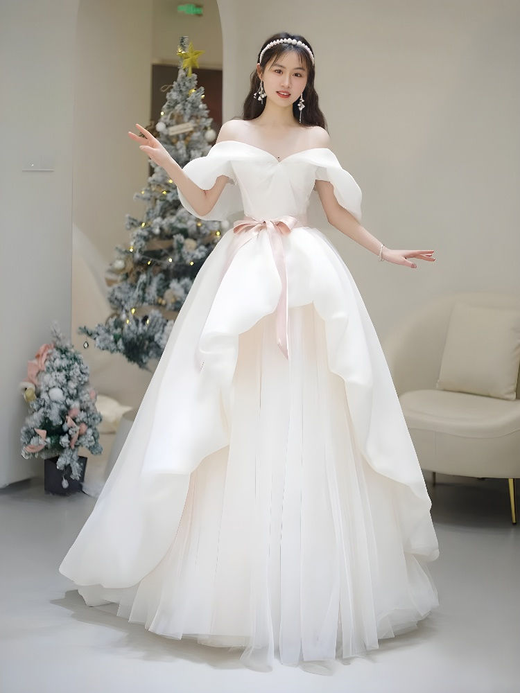 【2枚購入で 3oo円OFF！】ライトウェディングドレス2025小さな花嫁肩までの長さのウェディングドレスプリンセスドレス