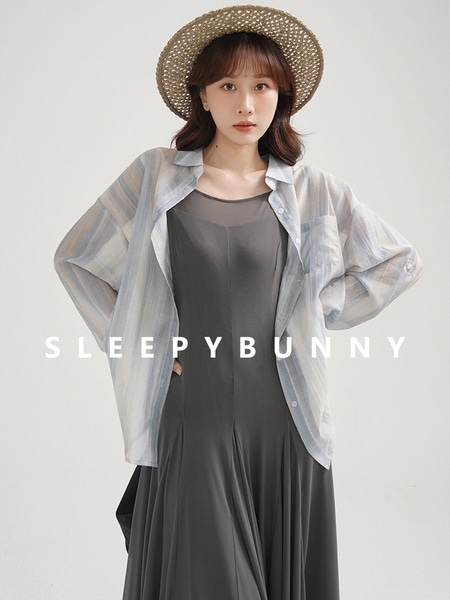 Sleepy Rabbit グレー サマー スリム サスペンダー スカート