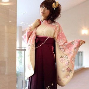 レンタル卒業式 袴 レンタル 女 袴セット 女 卒業式袴セット2尺袖着物＆袴 フルセットレンタル 安い クリームとピンクのぼかし地に八重桜と桜と花びらハカマ はかま rental