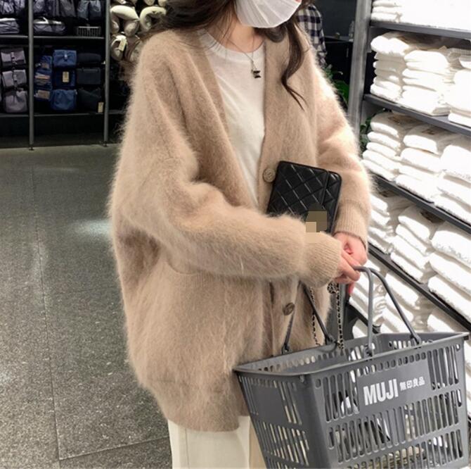 秋冬 韓国のファッション 新しい 通勤 カジュアル 気質 ゆったりした外着 Vネック優しくてだるい風 ニットカーディガン 2024Z37