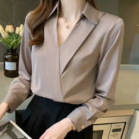 シフォンブラウス レディース シャツ トップス Ｖネック シンプル 無地 襟あり 長袖 カジュアル お出かけ おしゃれ きれいめ オフィス 通勤 袖口ボタン プルオーバー ファッション 女性 ブラウス