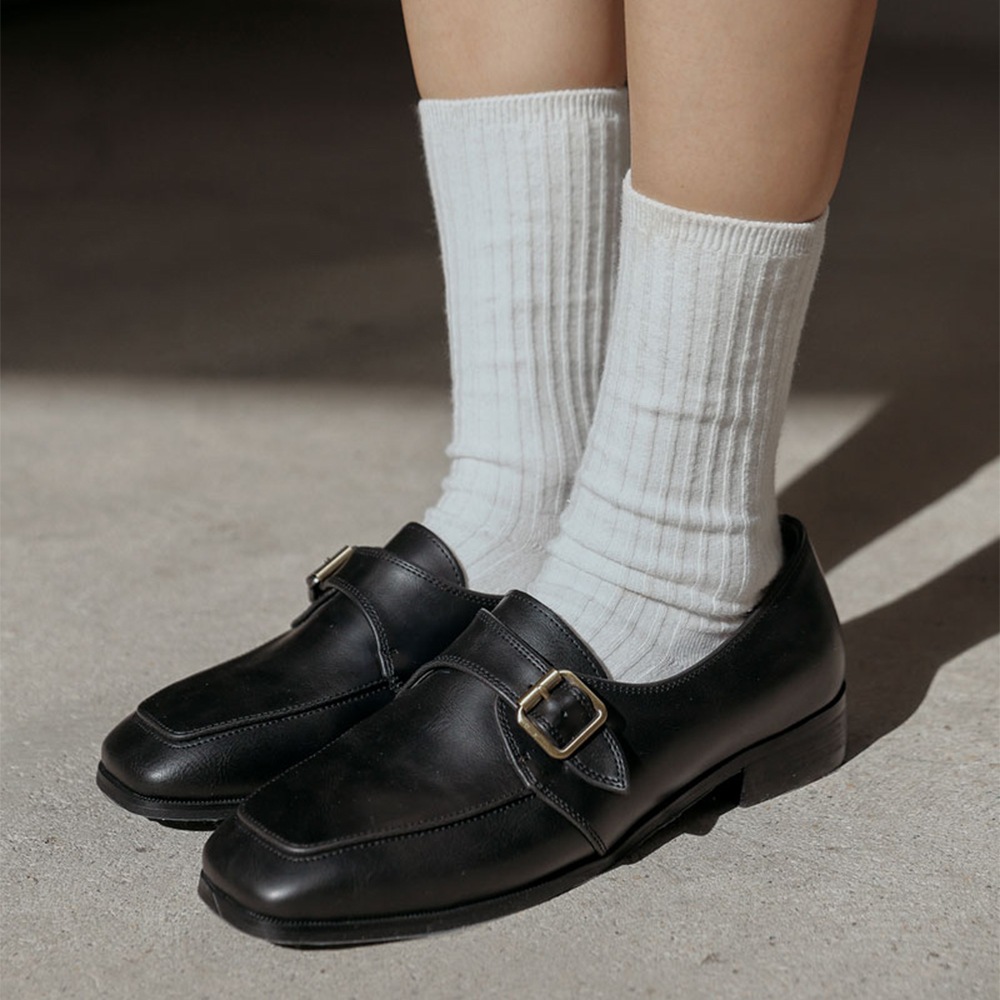 フォーレンディスクエアゴールドバックルローファー