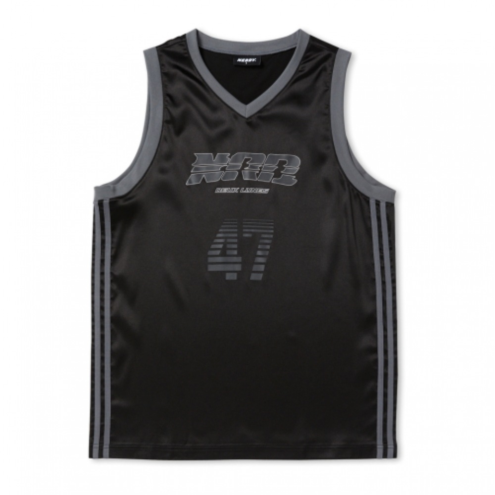 NERDY スポーティージャージーノースリーブトップブラック 6,204円