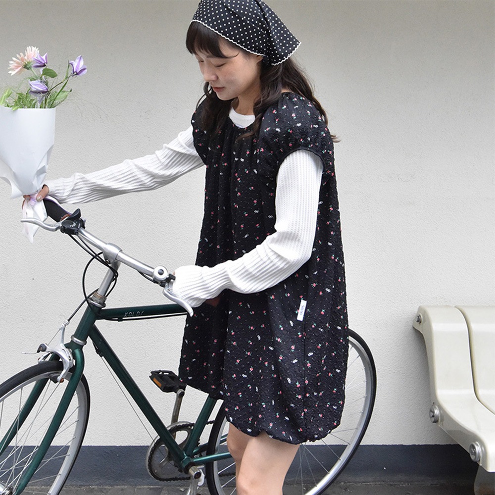 ドットフラワーパンプキンミニワンピース（ブラック）