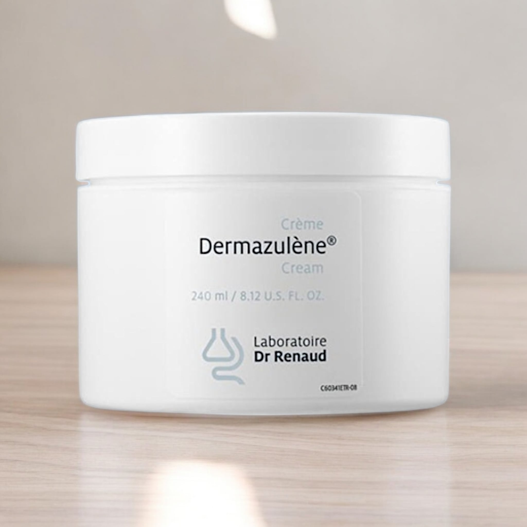 Dr Renaud Dermazulene クリーム 240ml, 熱が出て赤い敏感肌, 施術後必須, ピーリング後, 光ダメージ肌, 紅潮肌専用, 水分損失防止クリーム