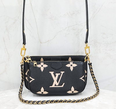 Pre-Owned LV マルチ ポシェット アンフレント アクセサリー ショルダーバッグ M45777 149806683 [U]