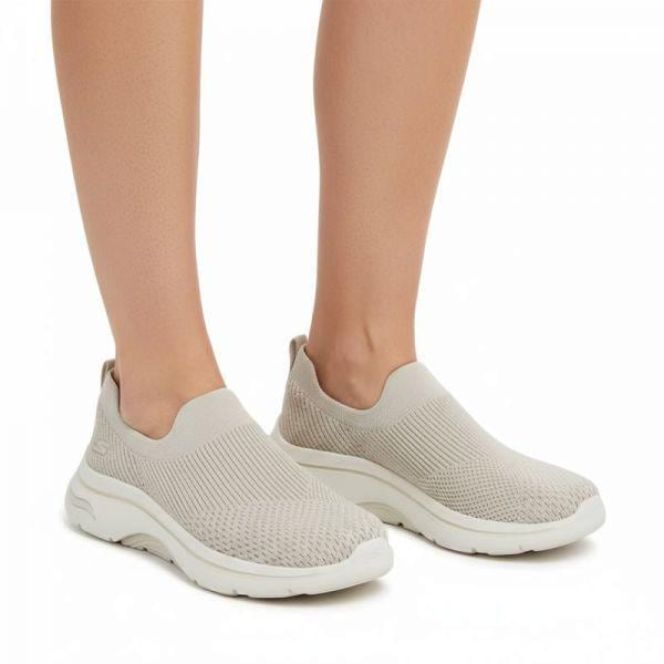 女性用ゴーウォーク アーチフィット 2.0 SP0WWCFX152 18,972円