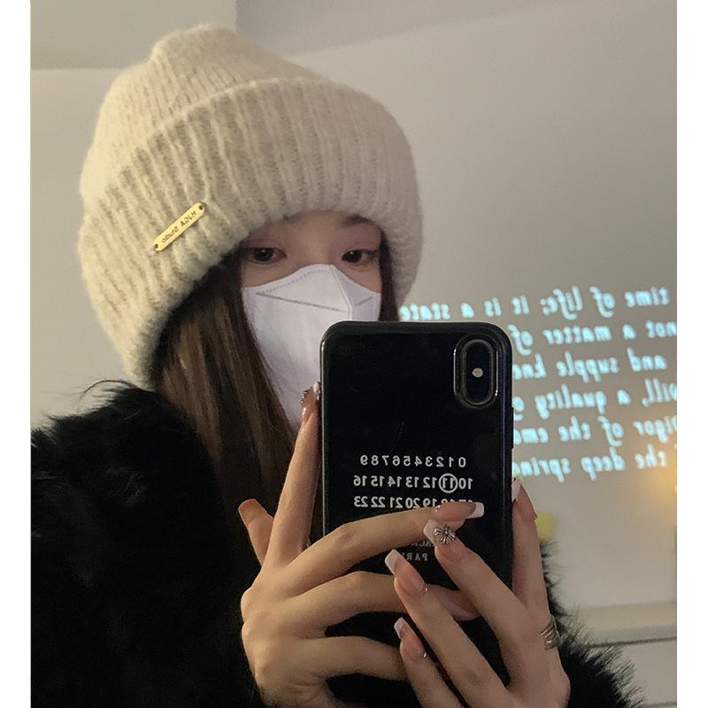 ニット帽 レディース 秋冬 小顔効果 韓国 防寒 厚手 暖かい ウール 耳 カバー 折り返し 柔らかい シンプル カジュアル 英字 ロゴ ワンポイント 普段使い レジャー アイボリー グレー 茶