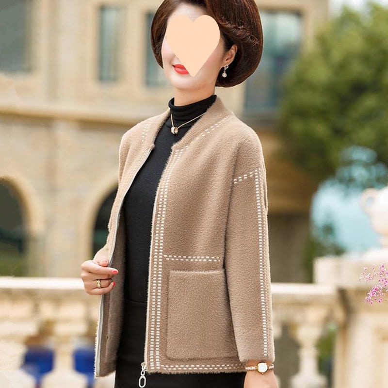 ママの秋冬スタイル模造ミンクベルベットトップス中高年女性春服2025新作ショートコートウール