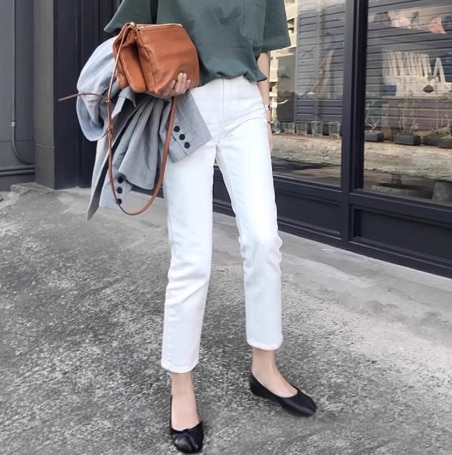 レディース パンツ デニム ブルーデニム ストレッチ 伸縮性 ベルト付き かわいい 大人可愛い きれいめ シンプル カジュアル 上品 おしゃれ かっこいい レトロ アジアン エスニック エキゾチック