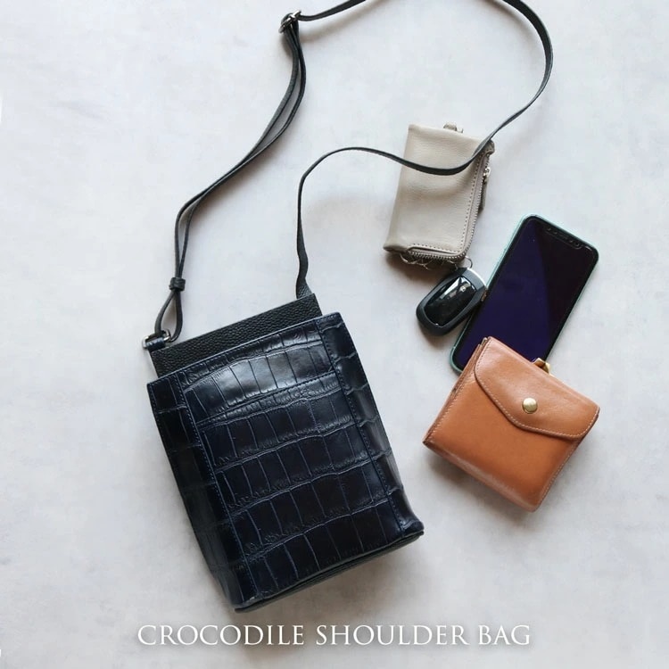 クロコダイル スマホショルダー レディース マット加工 ランドファスナー スマホポーチ スマホポシェット ナイルクロコダイル ショルダーバッグ サコッシュ 斜めがけ 斜め掛け プレゼント ギフト 4F