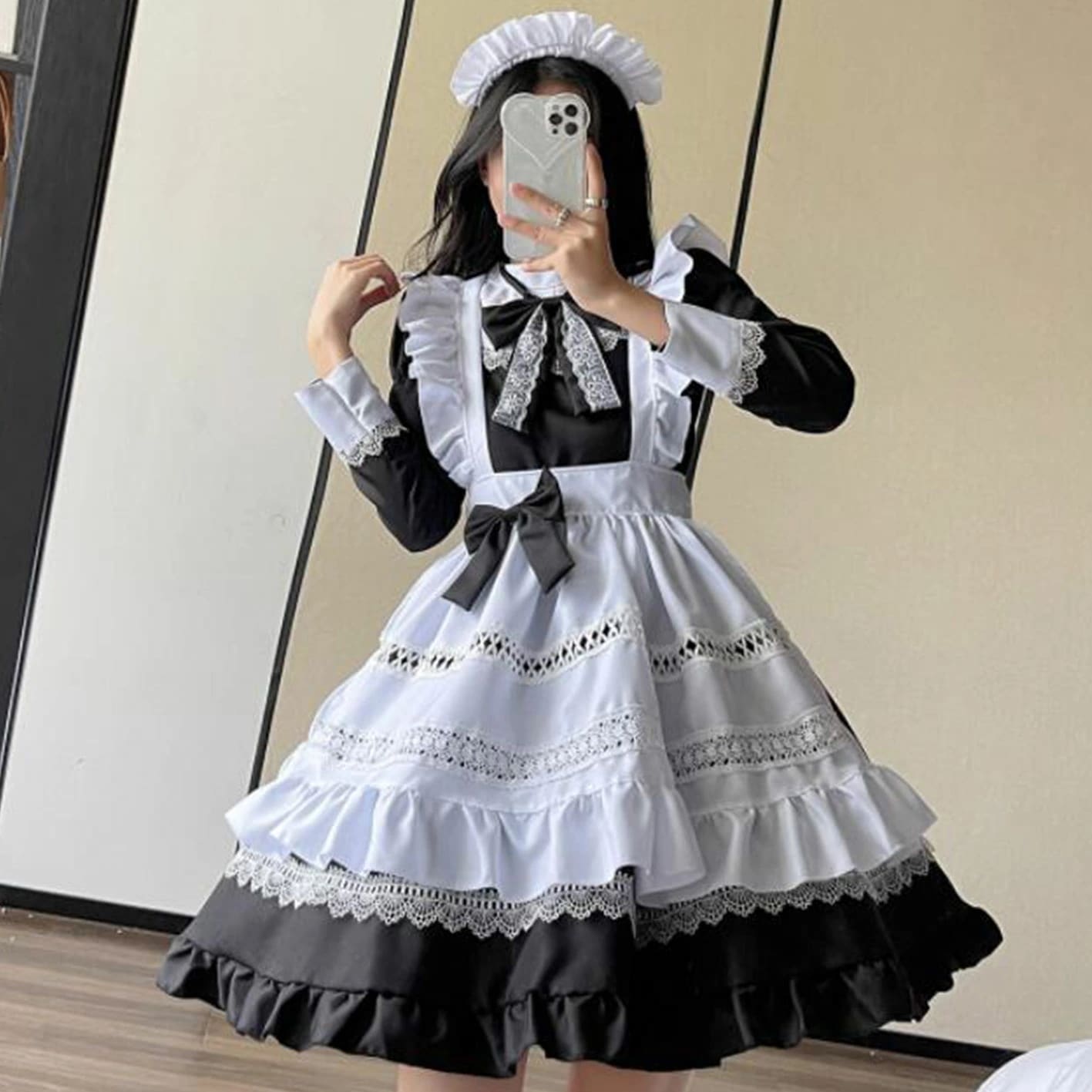 メイド服 メイドコスチューム メイドコスプレ 可愛いメイド服 ショート丈 ワンピース 長袖 ハロウィン衣装 大人コスチューム エプロン ウェイトレスコスプレ メイド喫茶 エレガント 優雅 萌え 舞台衣