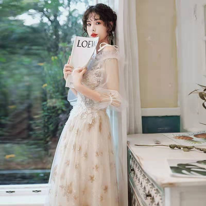 カラードレス 編み上げ パーティードレス フォーマルドレス ロングドレス シャンパン 長袖 星柄 結婚式 二次会 発表会 ウェディングドレス ウエディングドレス ゲストドレス 花嫁 ブライダル イブニ