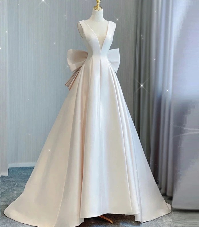 再入荷商品ドレス パーティードレス Aラインワンピース ウエディングドレス 「XS~3XL」 Long dress ロングドレス 結婚式 演奏会ドレス 発表会 二次会 イブニングドレス 大きいサイズ