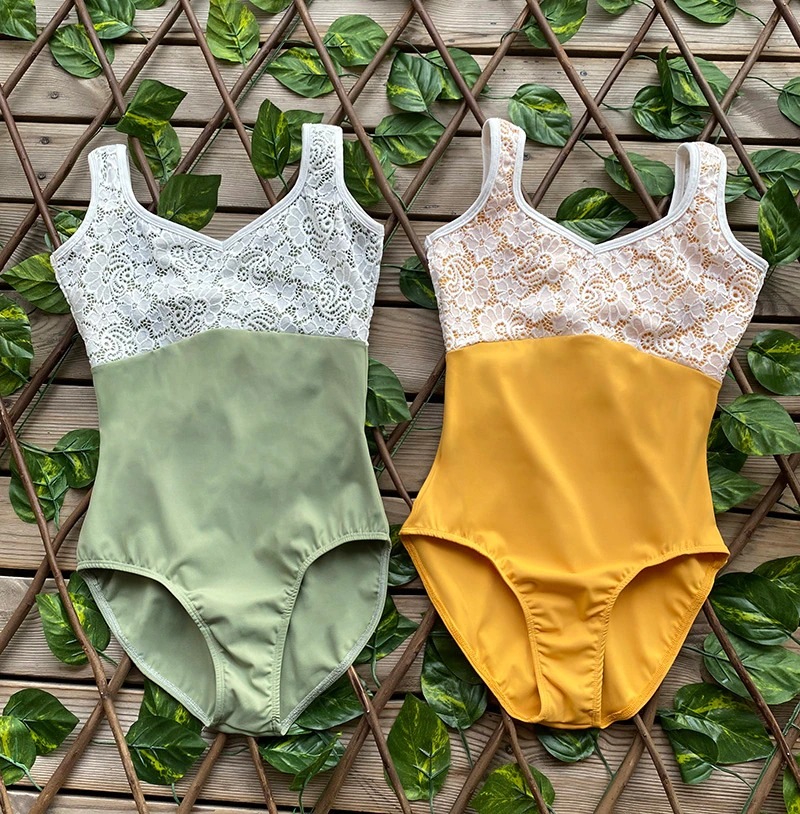 女性ダンスレオタード 大人レースバレエレオタード 体操レオタード ダンス用半袖水着 バレリーナダンス