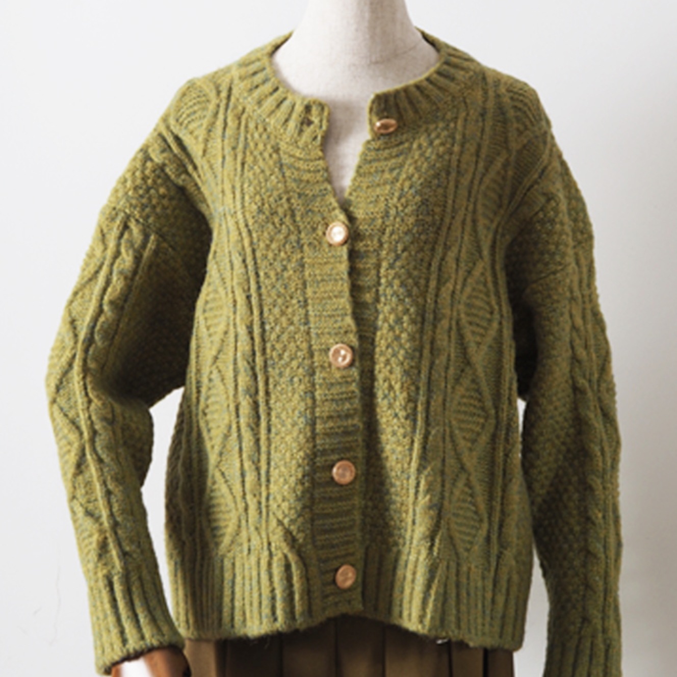 トップス カーディガン ニット レギュラー丈 レギュラー 袖あり 長袖 ドロップショルダー ラウンドネック ルーズ 編み込み かわいい 大人可愛い カジュアル 大人 おしゃれ お洒落 大人女子