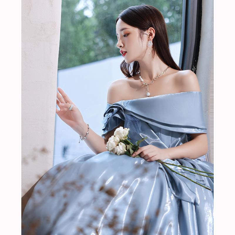 ドレスの女性用バンケットアート試験パフォーマンスコスム威厳のある気質ホストテール