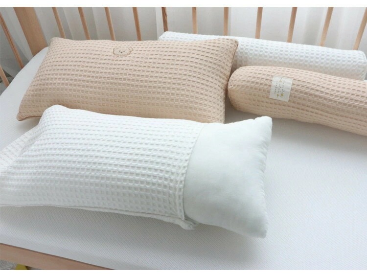 クッション ベビー 枕 ベビーベッドガード クッション 寝返り防止 綿素材 コットン サイドガード 柔らか ベビーガード ベビーベッド 洗える 赤ちゃんクッション 転落防止 かわいい 誕生日 出産祝い 5,721円