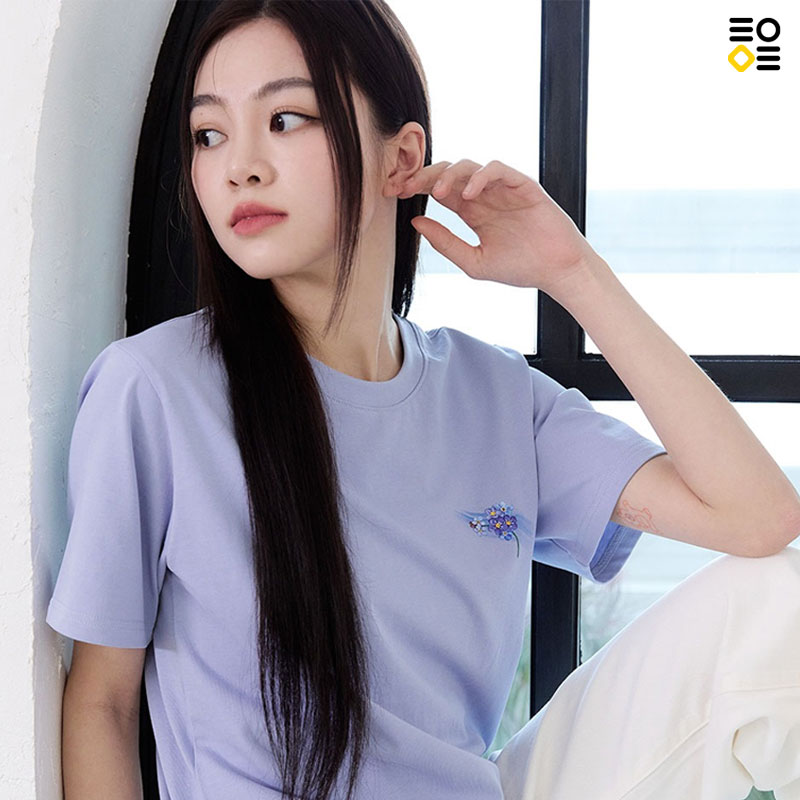 【CPGN STUDIO】Roseville Flower Short Sleeve T-shirt CPGN STUDIO】Roseville Flower Short Sleeve T-shirt