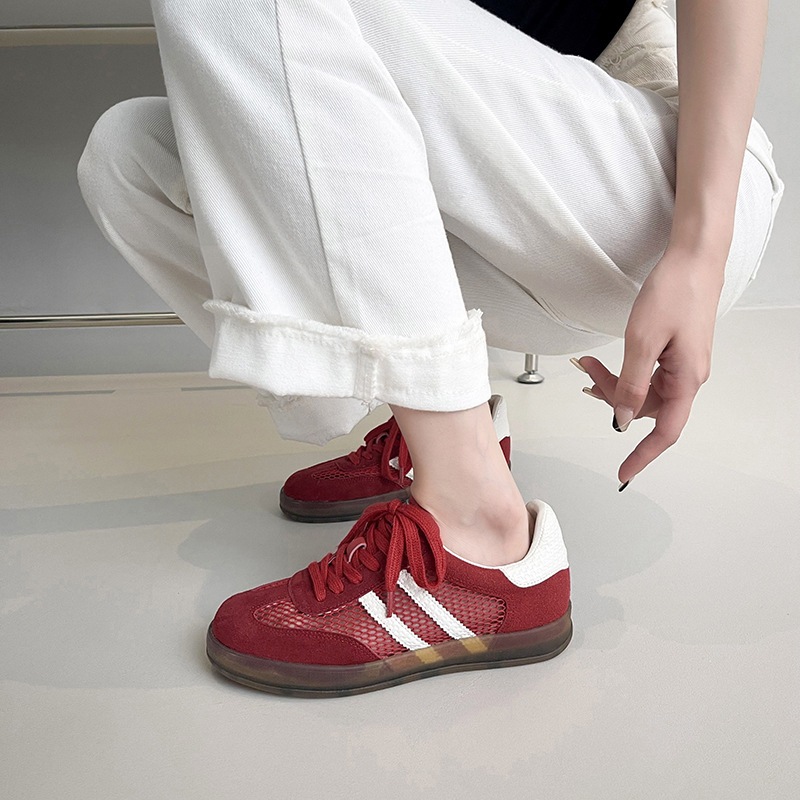 レッドフォレストガンダートレーニングシューズレディース2025春夏新作韓国版カジュアルフラット多用途レトロボードシューズスポーツシューズ