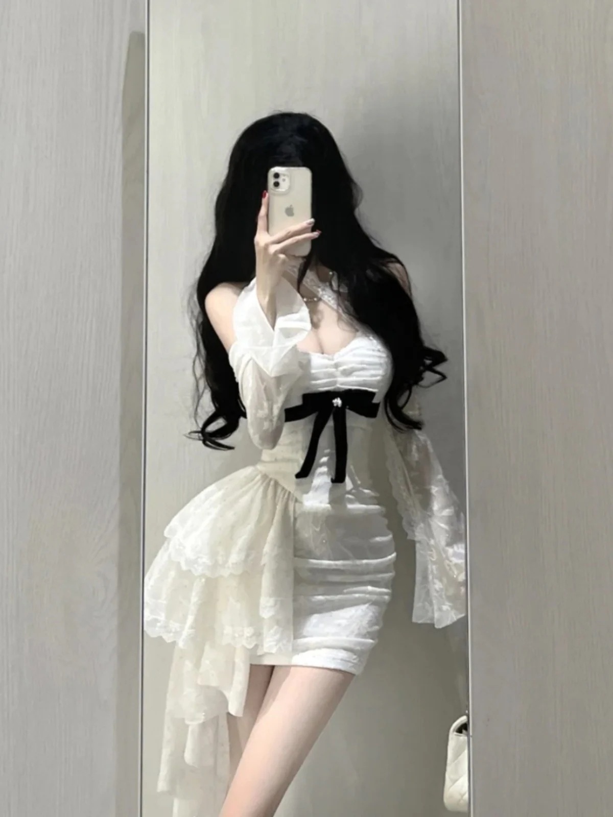 【送料無料】コスム オフショルダーワンピース レディース 長袖 ボディコン タイトスカート 裾レース ミニ丈 セクシー おしゃれ パーティードレス フォーマル