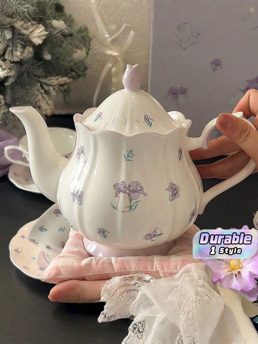 紫色の花柄ウサギ陶器ケトルカップソーサーセットフレンチスタイルの花柄ウサギコーヒーポットカップソーサーセットレストランリビングカフェに適しています
