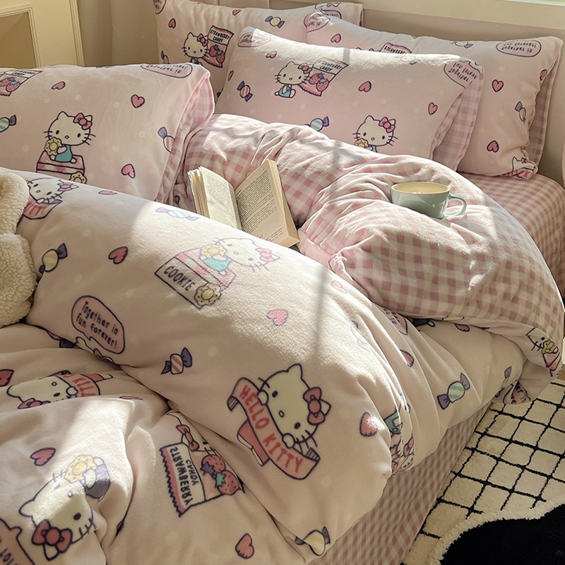 漫画ハローキティ冬ミルクベルベット厚みのある4点セットかわいいハート両面ベルベットキルトカバー