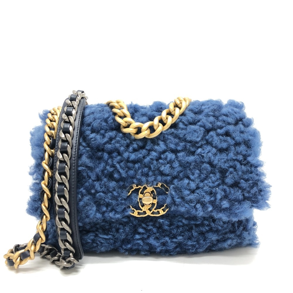 ショルダーバッグ CHANEL19 ムートン マトラッセ 2トーンチェーン ムートン ブルー