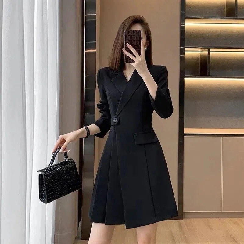 韓国風洋風春秋スーツドレス女性2024気質スリムウエストとハイエンドプリーツスカート
