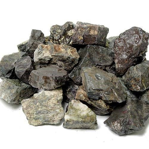 形状お任せ　風山石　粒サイズミックス（約１ー７ｃｍ）　１０ｋｇ（１ｋｇX１０袋）　レイアウト素材　ＣＲＣ21―20―25―11―00