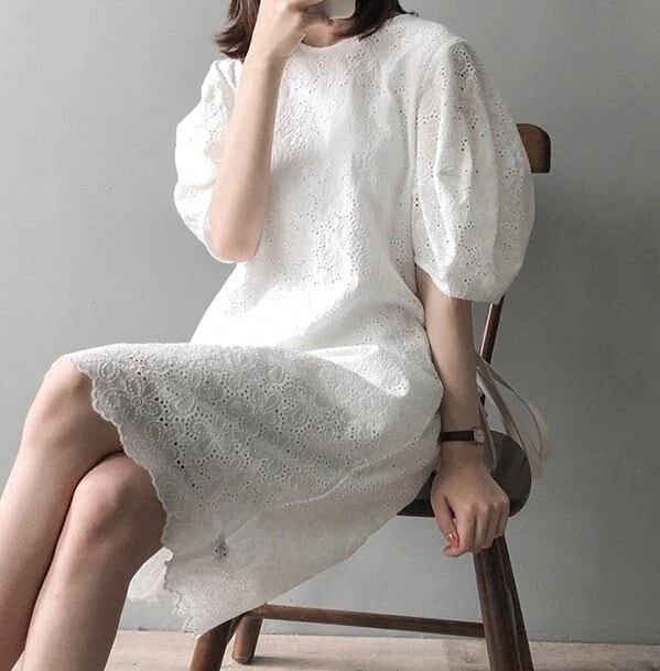 ワンピース 膝丈　膝上　花柄ワンピース　パフスリーブ　総レース フレア ワイド　オーバーサイズ　スリム 美シルエット エレガント キレイ目　大人可愛い　おしゃれ　シンプル　カワイイ　カジュアル　清楚感